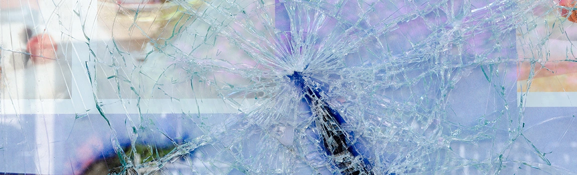 Window Broken Glass Repair in Deltona, FL